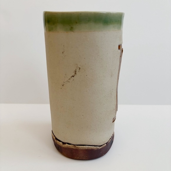 Michael Terra Cottage Ceramic "Reading Glasses" Mug Cup DLISH Signed - Picture 4 of 9